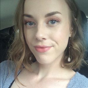 Meet your Posher, Karla